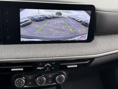 New 2026 Nissan Kicks S FWD image 18