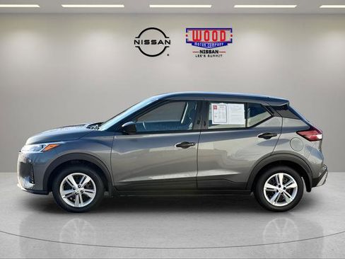 Certified 2025 Nissan Kicks Play S image 4