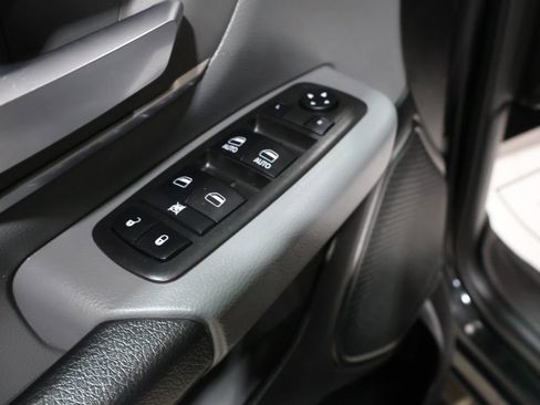 Used 2019 RAM 1500 Big Horn image 15