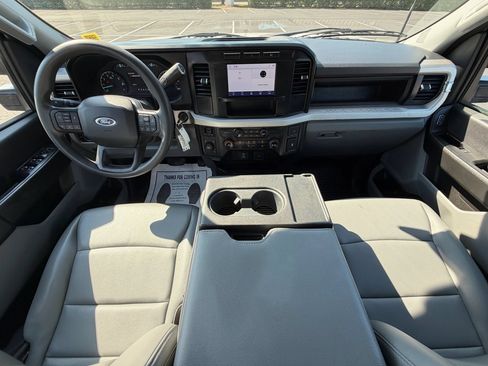 Used 2023 Ford F250 XL w/ XL Chrome Package AWD/4WD image 18