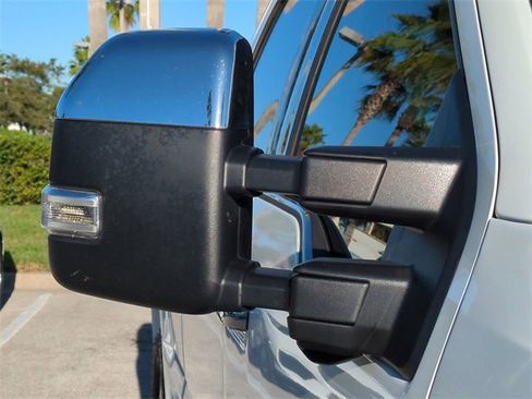 Certified 2020 Ford F250 Platinum image 12