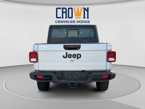 Used 2023 Jeep Gladiator Sport w/ Trailer Tow Package AWD/4WD image 4