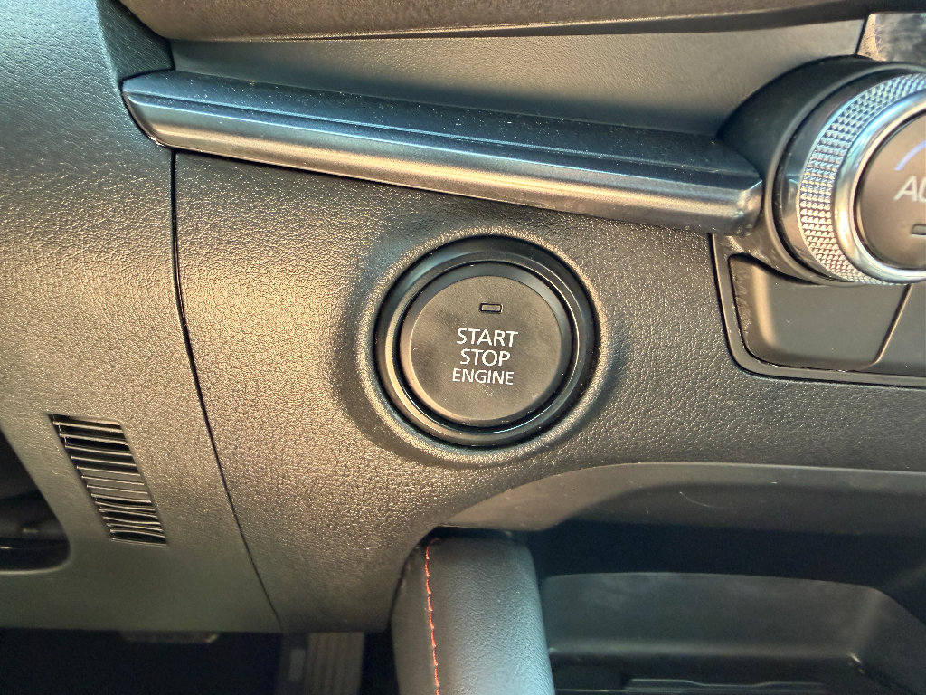 Used 2024 MAZDA MAZDA3 s AWD/4WD image 38