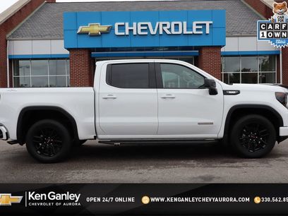 Used 2024 GMC Sierra 1500 Elevation