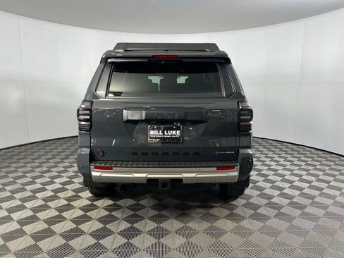 Used 2025 Toyota 4Runner Trailhunter image 8