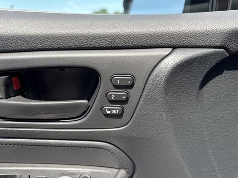 Used 2023 Honda Odyssey EX-L image 20