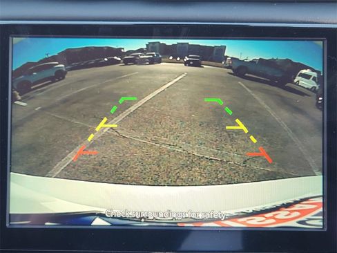 New 2025 Nissan Versa SR image 13