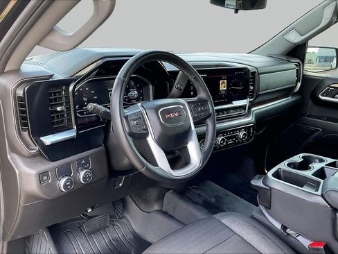 Certified 2023 GMC Sierra 1500 Elevation RWD image 17