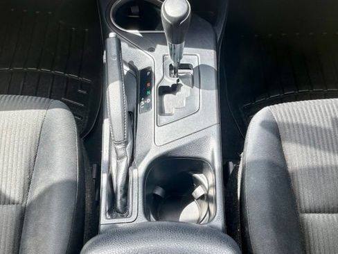 Used 2016 Toyota RAV4 LE FWD image 23