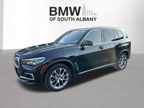 Used 2023 BMW X5 xDrive40i w/ Premium Package AWD/4WD image 1