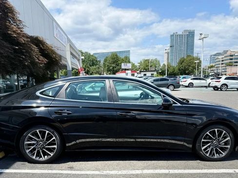 Used 2020 Hyundai Sonata Limited w/ Cargo Package FWD image 8