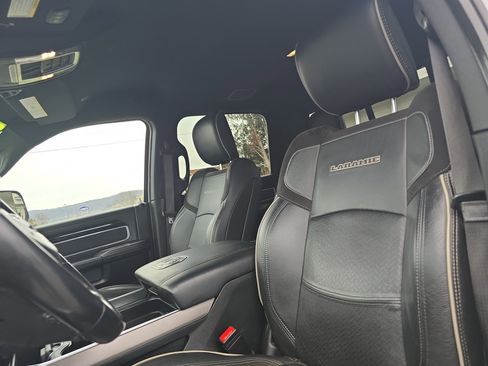 Used 2020 RAM 3500 Laramie w/ Night Edition image 13