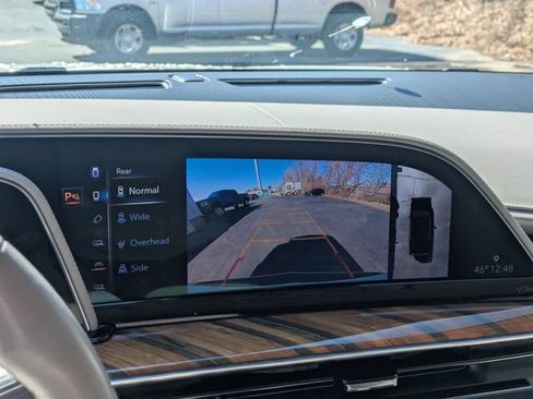 Certified 2021 Cadillac Escalade Sport Platinum AWD/4WD image 22