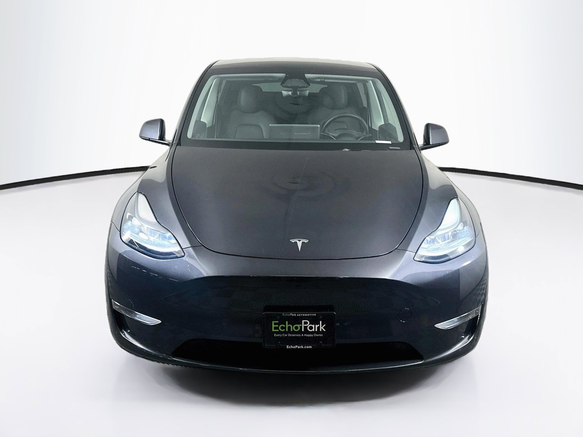 Used 2024 Tesla Model Y Long Range AWD/4WD image 2