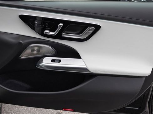 New 2026 Mercedes-Benz E 53 AMG e 4MATIC Sedan image 20