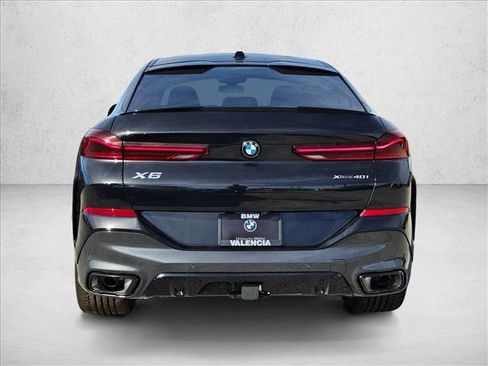 New 2026 BMW X6 xDrive40i w/ Climate Comfort Package image 8