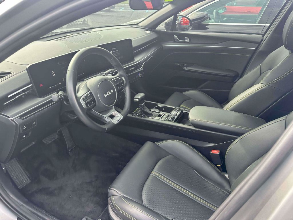 Used 2025 Kia K5 GT FWD image 15