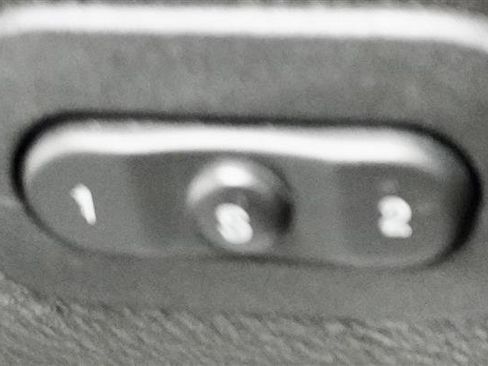 Used 2018 Dodge Durango SRT w/ Technology Group image 42