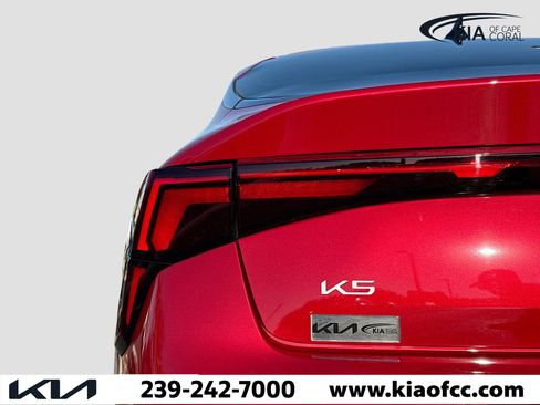 Certified 2025 Kia K5 GT-Line image 10