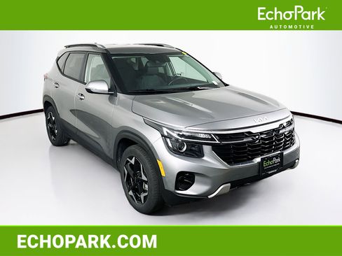 Used 2025 Kia Seltos S image 1