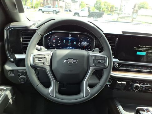 New 2026 Chevrolet Silverado 1500 RST AWD/4WD image 17