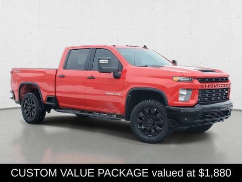 Used 2020 Chevrolet Silverado 2500 Custom w/ Custom Value Package image 2