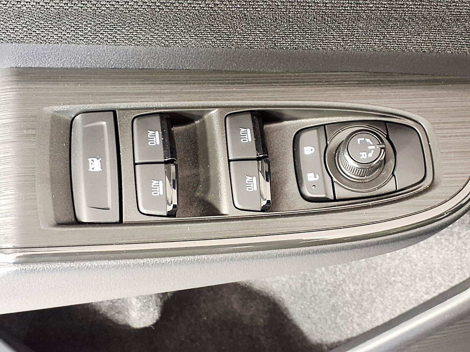 New 2026 Subaru Outback Limited AWD/4WD image 17