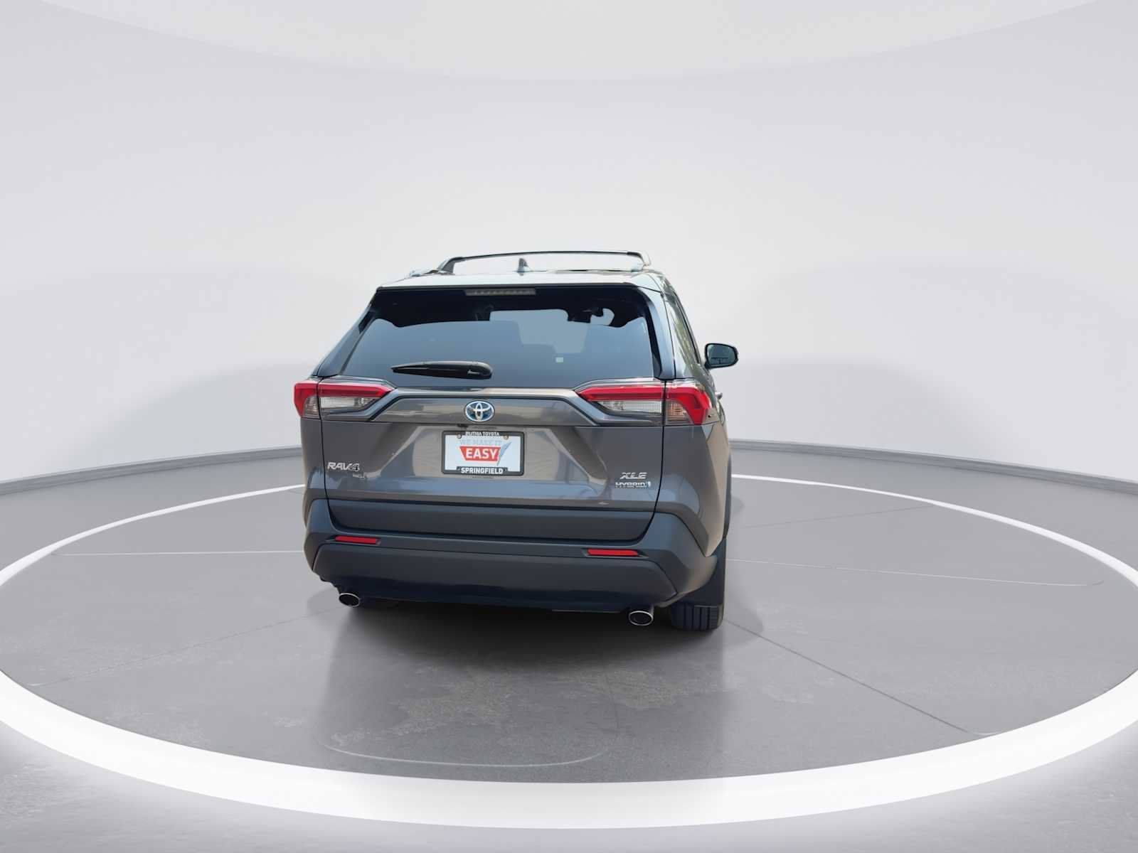 Used 2020 Toyota RAV4 XLE AWD/4WD image 7
