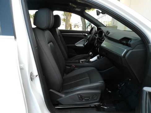 Used 2025 Audi Q3 2.0T Premium AWD/4WD image 20