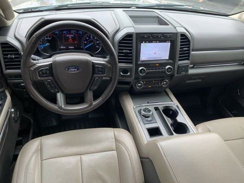 Used 2019 Ford Expedition Max XLT w/ Equipment Group 202A image 14