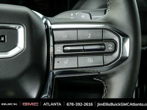 New 2026 GMC Yukon XL Denali image 12