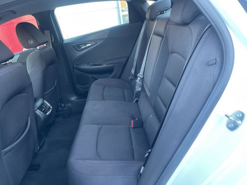 Used 2022 Chevrolet Malibu LT image 19