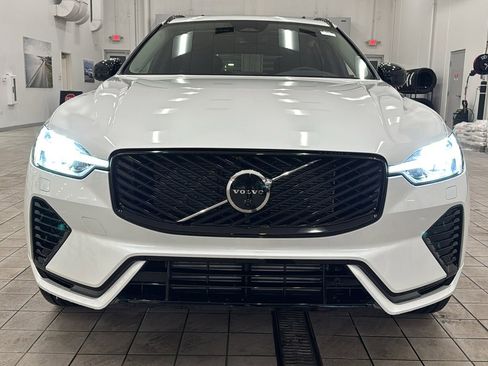 New 2026 Volvo XC60 T8 Ultra w/ Protection Package Premier AWD/4WD image 10