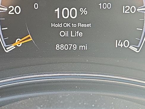 Used 2021 Jeep Grand Cherokee Limited w/ Sun & Sound Group image 19