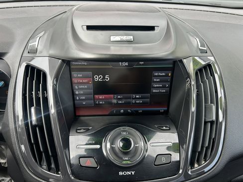 Used 2015 Ford Escape Titanium image 14