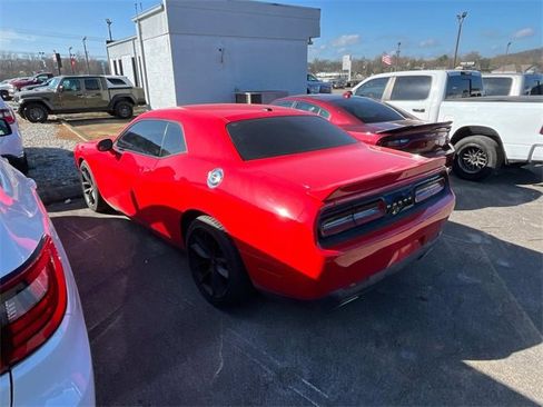 Used 2022 Dodge Challenger GT w/ Performance Handling Group image 5