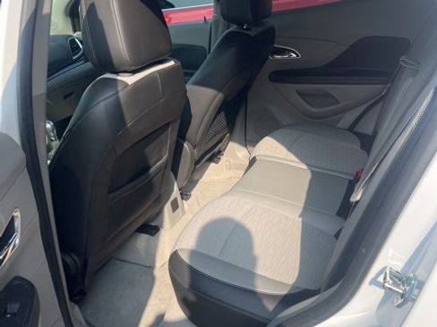 Used 2016 Buick Encore FWD image 14