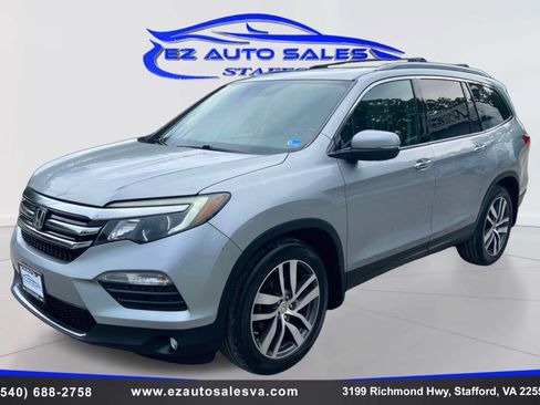 Used 2016 Honda Pilot Touring image 1