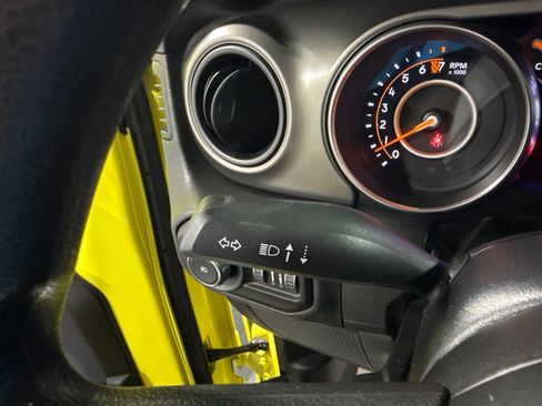 Used 2022 Jeep Wrangler Unlimited Sport AWD/4WD image 36