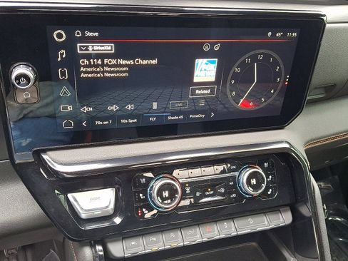 Used 2023 GMC Sierra 1500 AT4 w/ Technology Package image 17