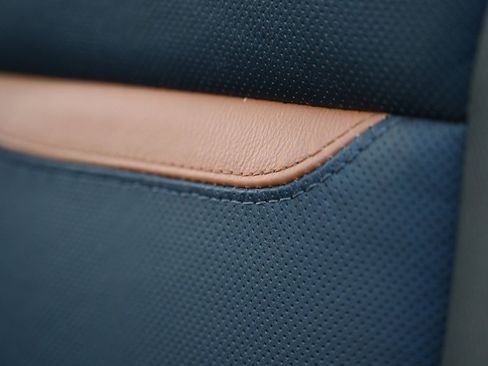 Used 2022 GMC Sierra 1500 AT4 w/ AT4 Premium Package image 17