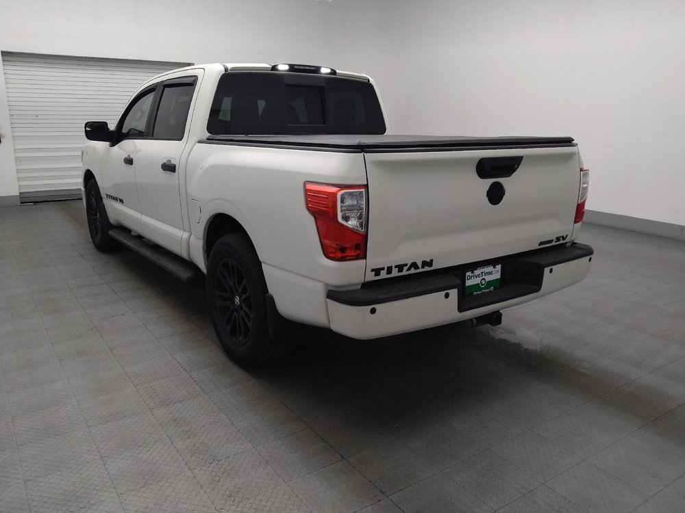 Used 2018 Nissan Titan SV w/ SV Convenience Package RWD image 5