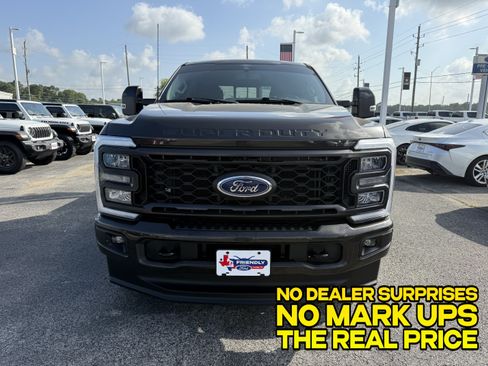 Used 2024 Ford F250 Lariat w/ Sport Appearance Package AWD/4WD image 8