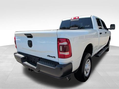 Used 2024 RAM 2500 Tradesman w/ Safety Group AWD/4WD image 5