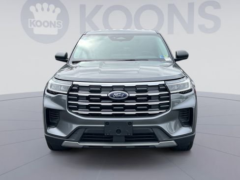 New 2026 Ford Explorer Active AWD/4WD image 4