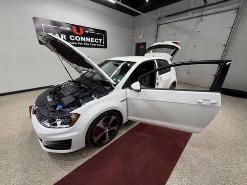 Used 2016 Volkswagen GTI S image 47