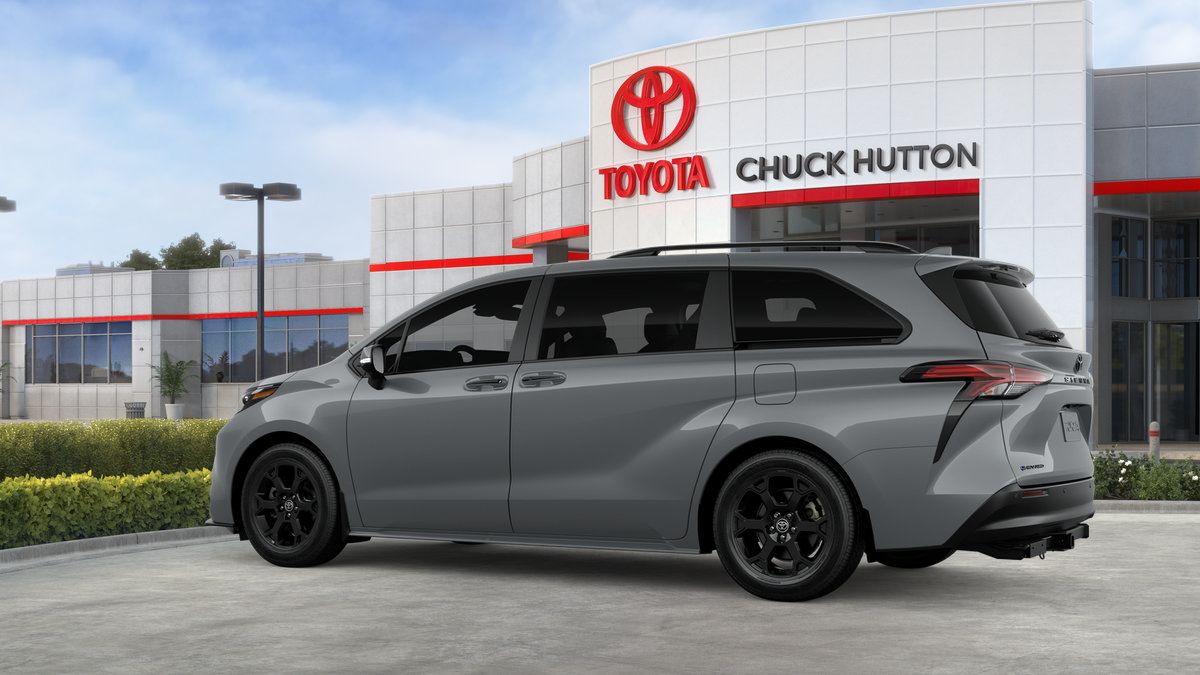 Certified 2026 Toyota Sienna XLE Woodland Edition AWD/4WD image 41