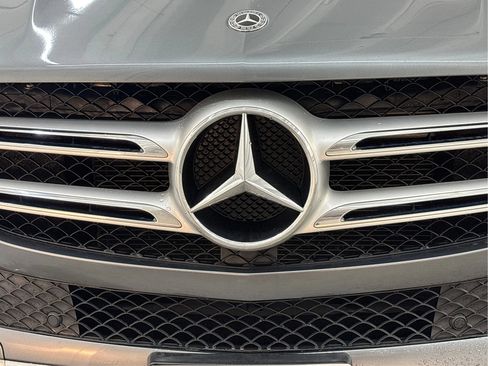 Used 2018 Mercedes-Benz GLE 350 4MATIC image 36