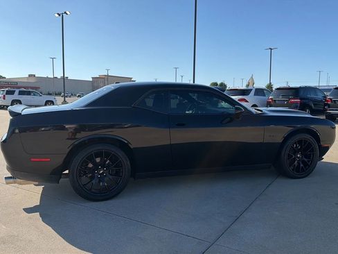 Used 2018 Dodge Challenger R/T w/ Blacktop Package RWD image 22