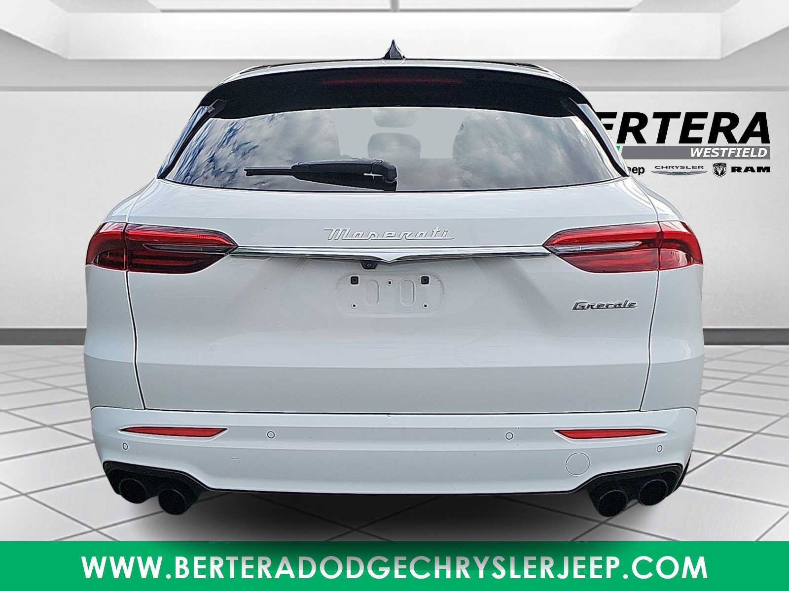 Used 2023 Maserati Grecale Modena AWD/4WD image 5
